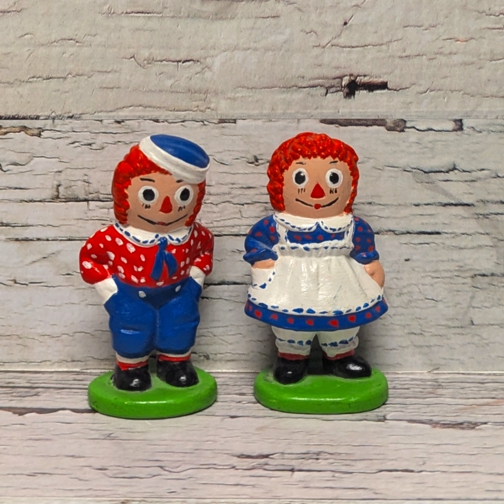Hand Painted Raggedy Ann & Andy Ceramic Doll Figurine Set